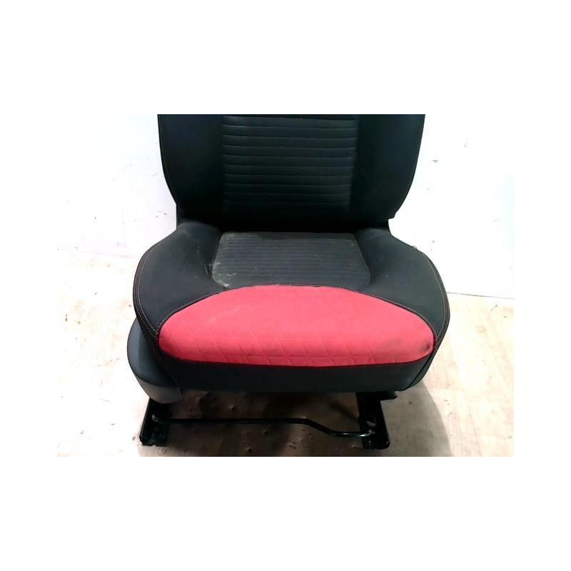 Siege avant droit RENAULT CLIO 4 PHASE 1 d’occasion