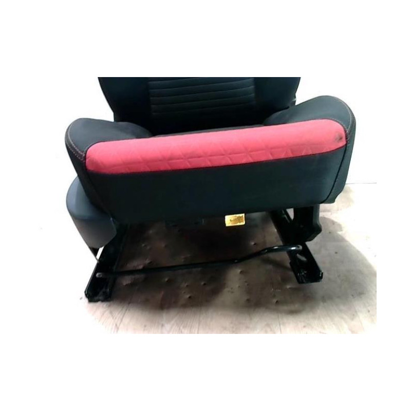 Siege avant droit RENAULT CLIO 4 PHASE 1 d’occasion