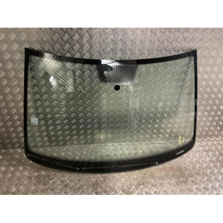 Pare brise VOLKSWAGEN POLO 5 PHASE 1 d’occasion