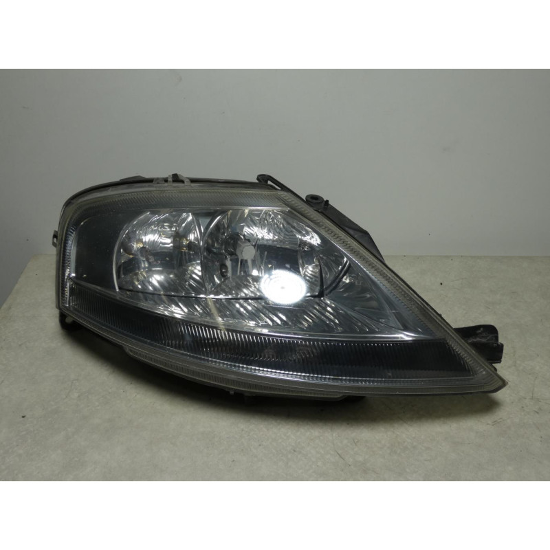 Optique avant principal droit (feux)(phare) CITROEN C3 1 PHASE 1 d’occasion