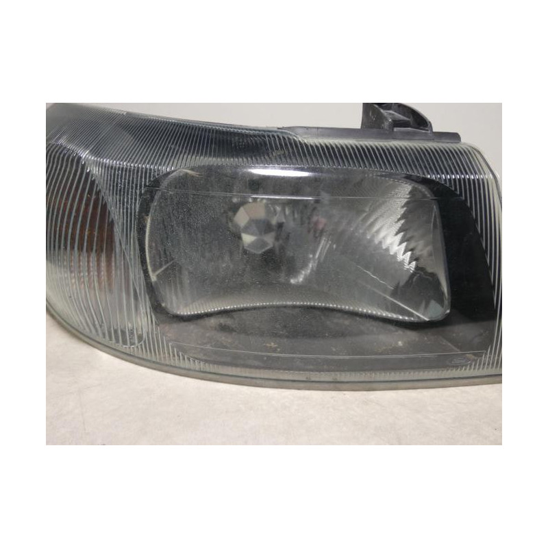 Optique avant principal droit (feux)(phare) FORD TRANSIT 3 d’occasion