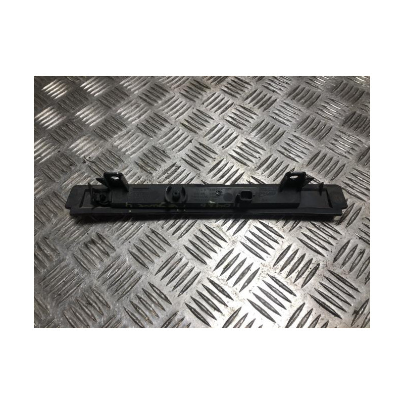 Feu arriere stop central RENAULT MEGANE 4 PHASE 1 BREAK d’occasion