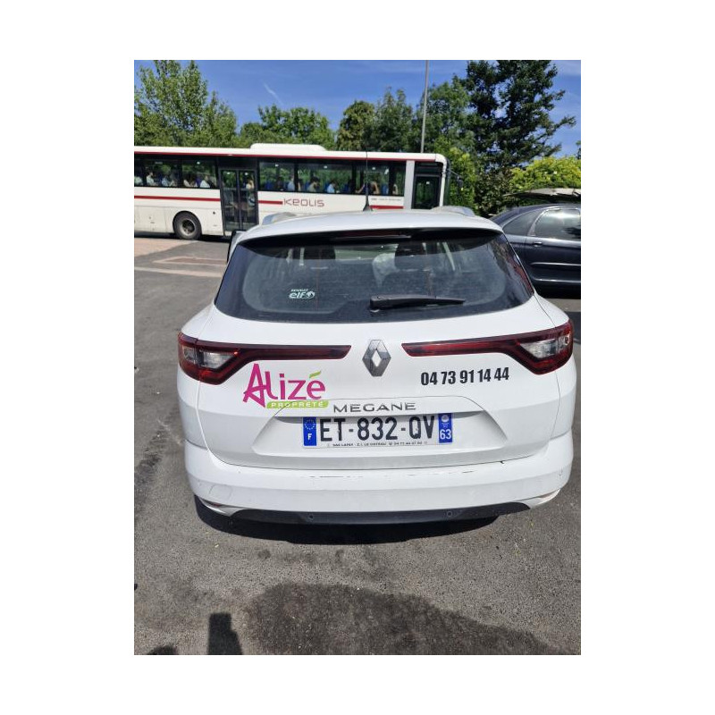 Feu arriere stop central RENAULT MEGANE 4 PHASE 1 BREAK d’occasion