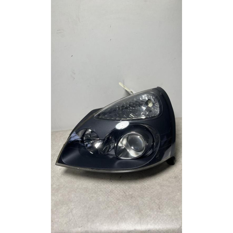 Optique avant principal gauche (feux)(phare) RENAULT CLIO 2 PHASE 2 d’occasion