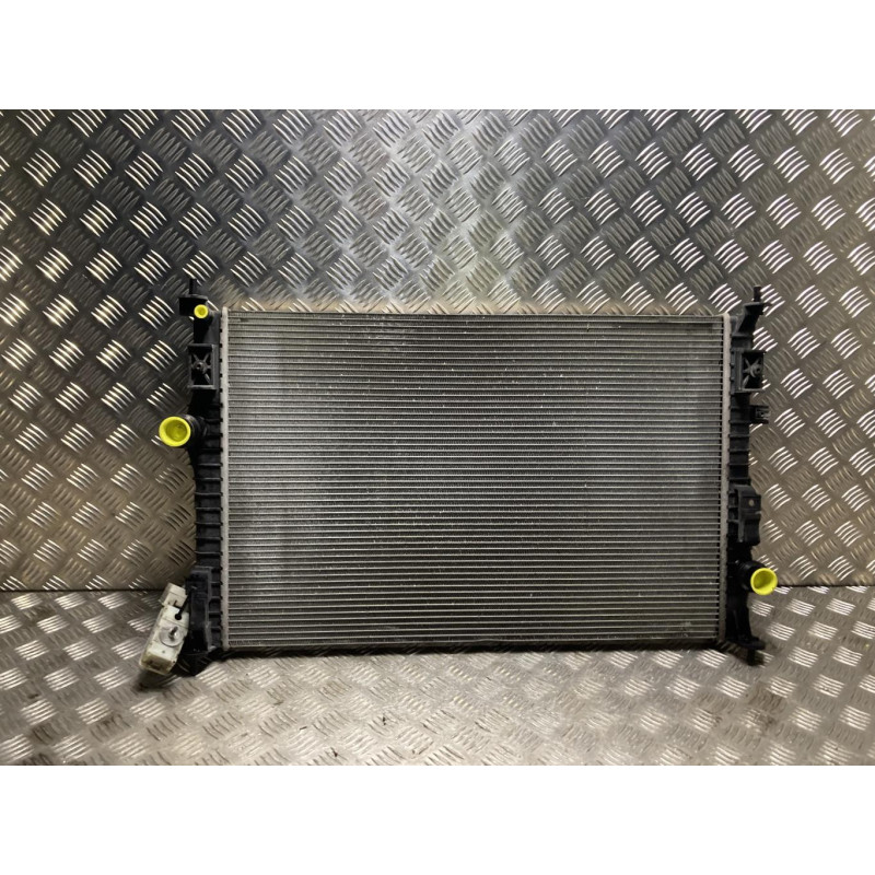 Radiateur eau PEUGEOT EXPERT 3 PHASE 1 d’occasion