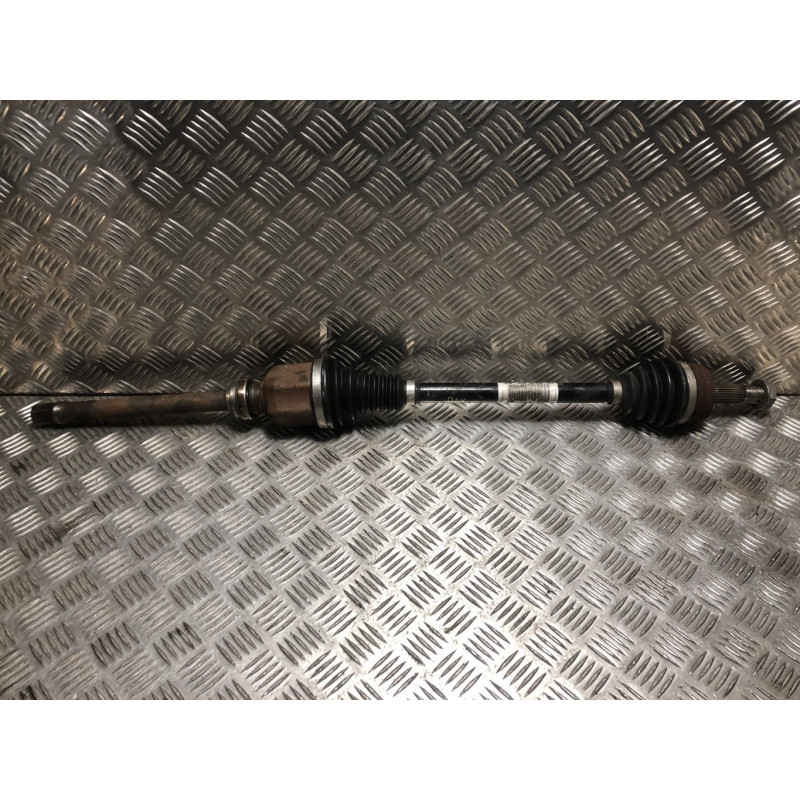 Cardan droit (transmission) PEUGEOT 2008 2 d’occasion