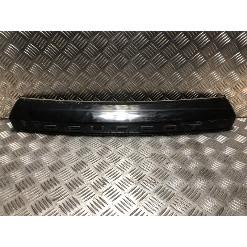 Baguette de coffre PEUGEOT 2008 2 d’occasion