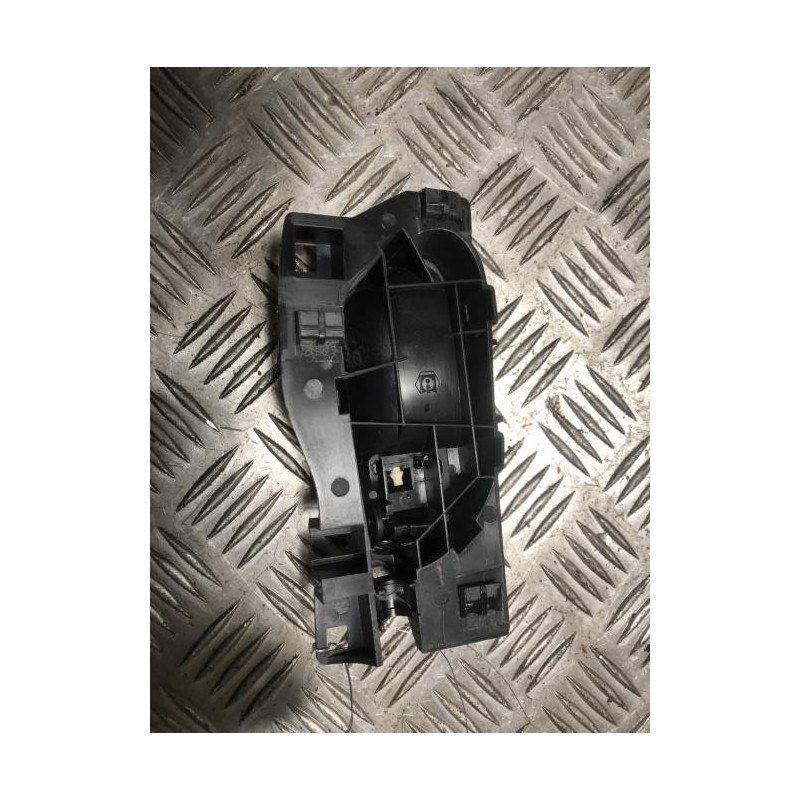 Poignee interieur avant gauche PEUGEOT EXPERT 3 PHASE 1 d’occasion