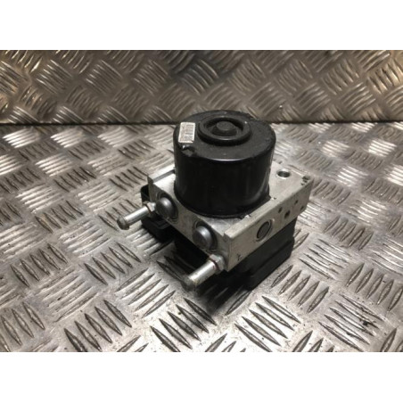 Bloc ABS (freins anti-blocage) SUZUKI SAMURAI d’occasion