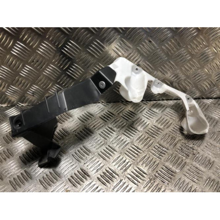 Support de pare chocs arriere RENAULT MEGANE 4 PHASE 1 d’occasion