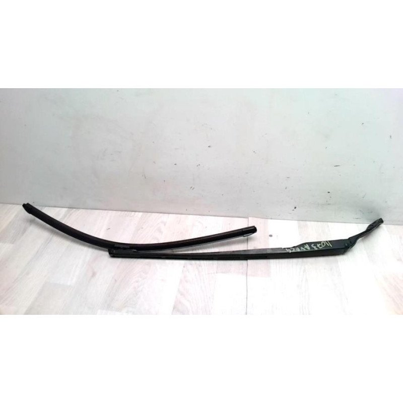 Bras essuie glace avant droit CITROEN C4 1 PHASE 1 COUPE d’occasion