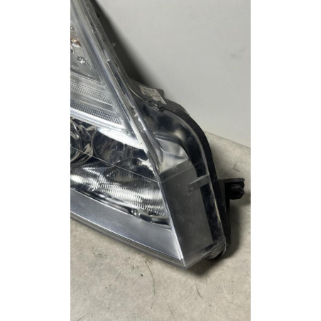 Optique avant principal droit (feux)(phare) RENAULT ESPACE 4 PHASE 2 d’occasion