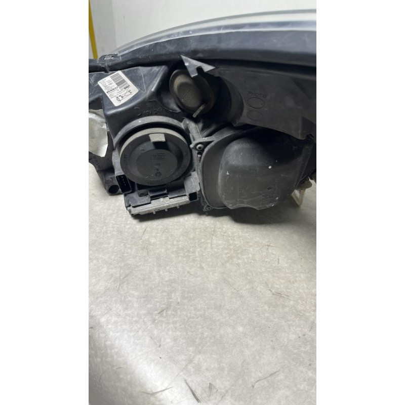 Optique avant principal droit (feux)(phare) RENAULT ESPACE 4 PHASE 2 d’occasion