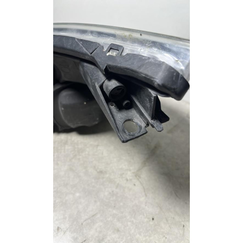 Optique avant principal droit (feux)(phare) RENAULT ESPACE 4 PHASE 2 d’occasion