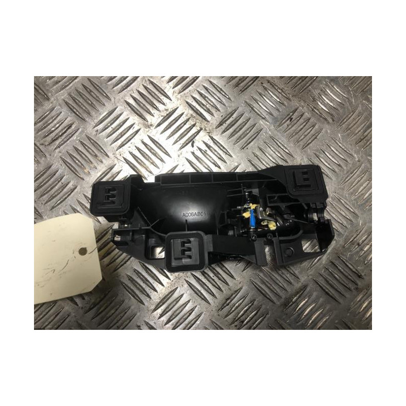 Poignee interieur avant gauche PEUGEOT 2008 2 d’occasion