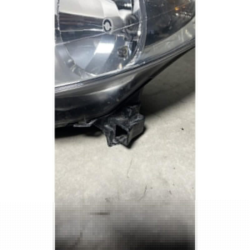 Optique avant principal gauche (feux)(phare) PEUGEOT 207 PHASE 1 d’occasion