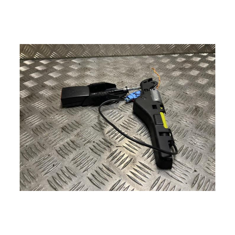 Attache ceinture avant droit CITROEN C3 1 PHASE 2 d’occasion