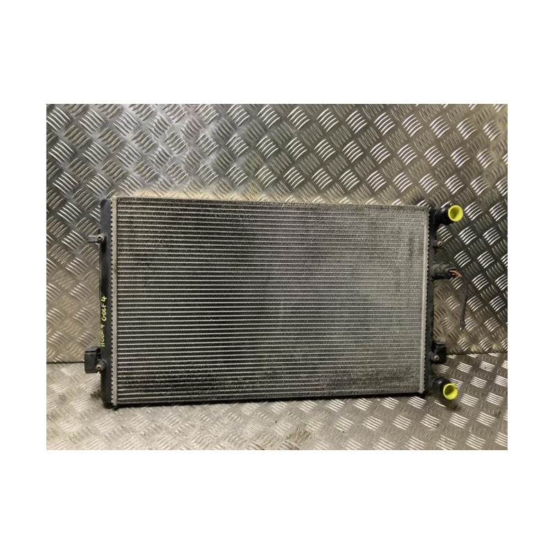 Radiateur eau VOLKSWAGEN GOLF 4 d’occasion