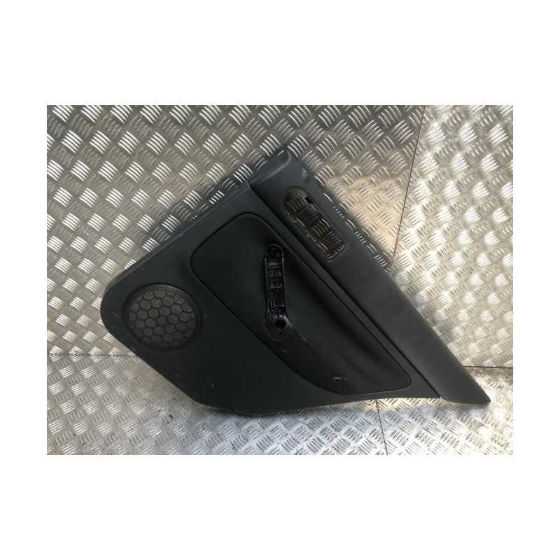 Panneau de porte arriere droit VOLKSWAGEN GOLF 4 d’occasion