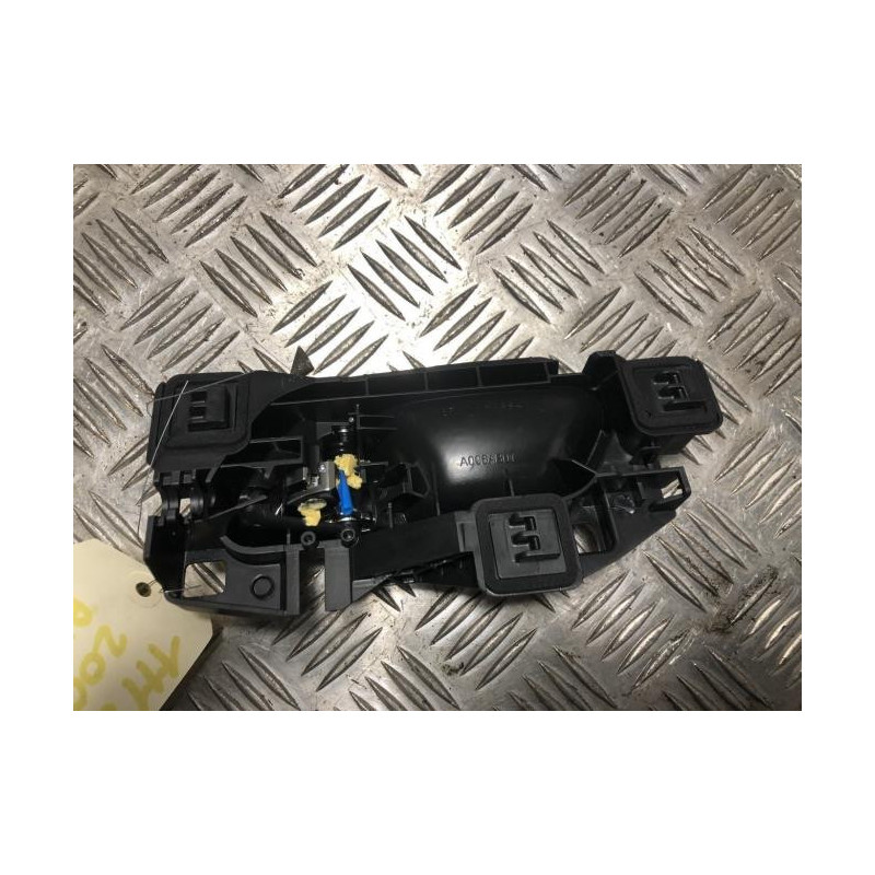 Poignee interieur avant droit PEUGEOT 2008 2 d’occasion
