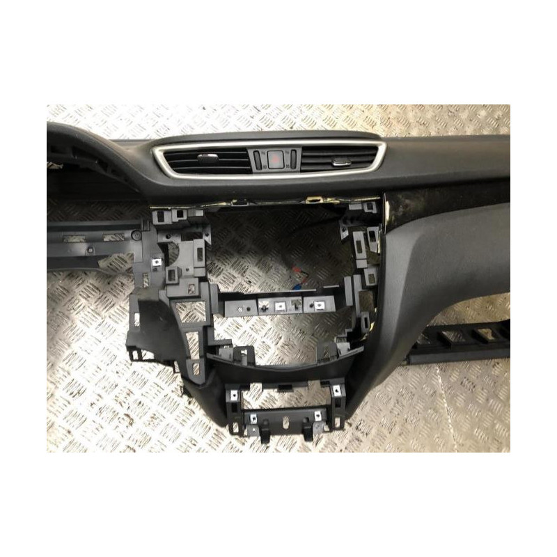 Tableau de bord NISSAN QASHQAI 2 PHASE 1 d’occasion