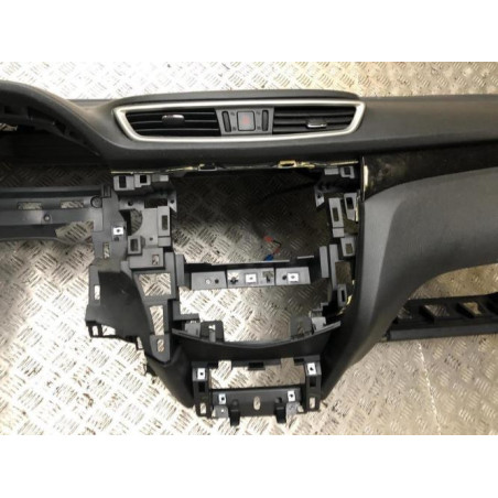 Tableau de bord NISSAN QASHQAI 2 PHASE 1 d’occasion