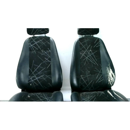 Siege avant droit (banquette double) MICROCAR  d’occasion