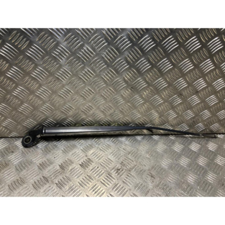 Bras essuie glace avant droit CITROEN C4 CACTUS d’occasion