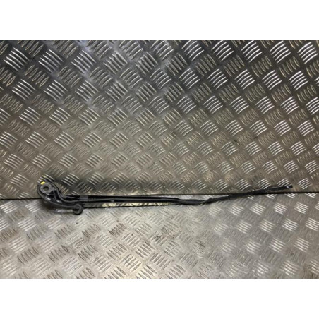Bras essuie glace avant droit CITROEN C4 CACTUS d’occasion