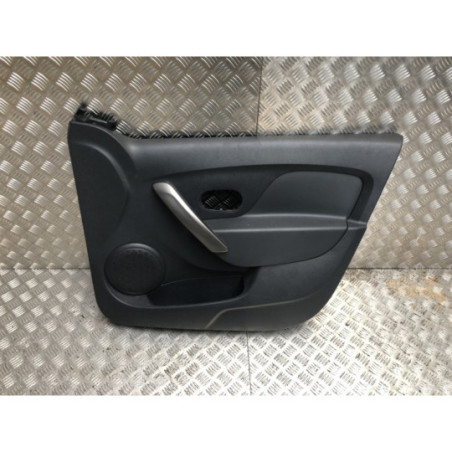 Panneau de porte avant droit DACIA SANDERO 2 PHASE 1 d’occasion