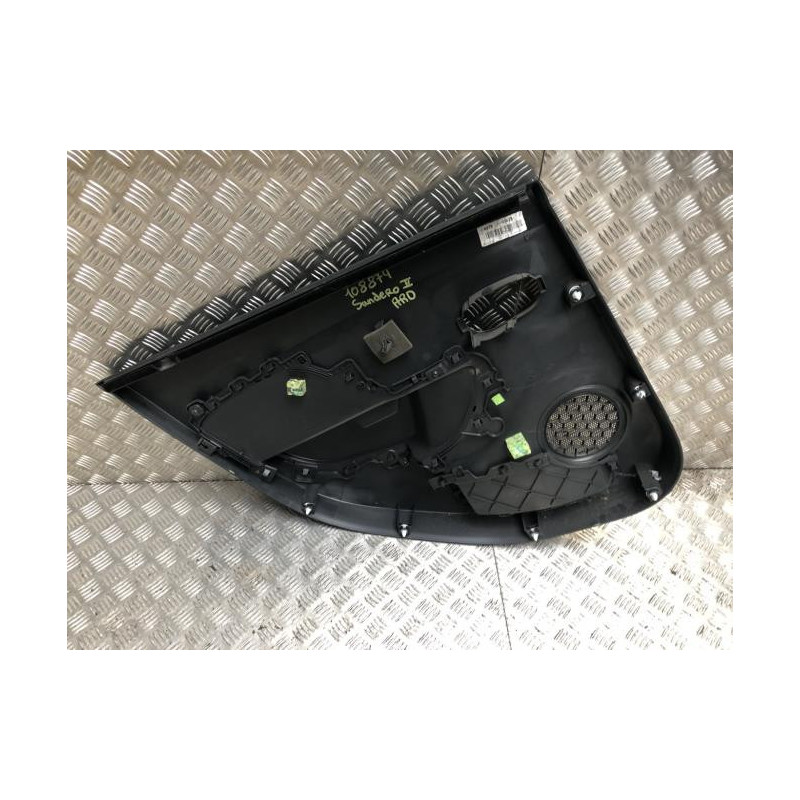 Panneau de porte arriere droit DACIA SANDERO 2 PHASE 1 d’occasion