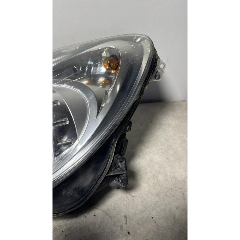 Optique avant principal gauche (feux)(phare) OPEL CORSA D PHASE 1 d’occasion