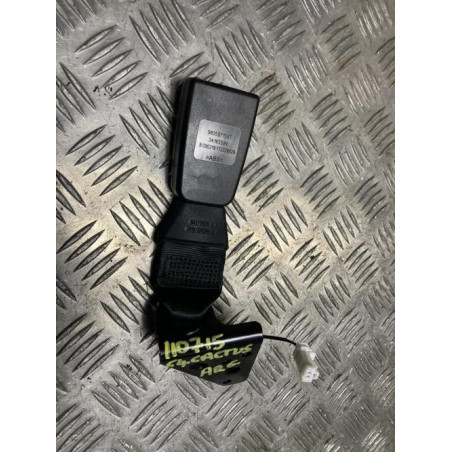 Attache ceinture arriere gauche CITROEN C4 CACTUS d’occasion