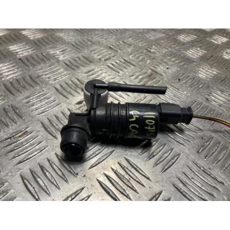 Pompe lave glace avant CITROEN C4 CACTUS d’occasion