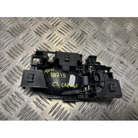 Poignee interieur avant droit CITROEN C4 CACTUS d’occasion