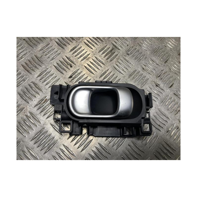 Poignee interieur avant gauche CITROEN C4 CACTUS d’occasion
