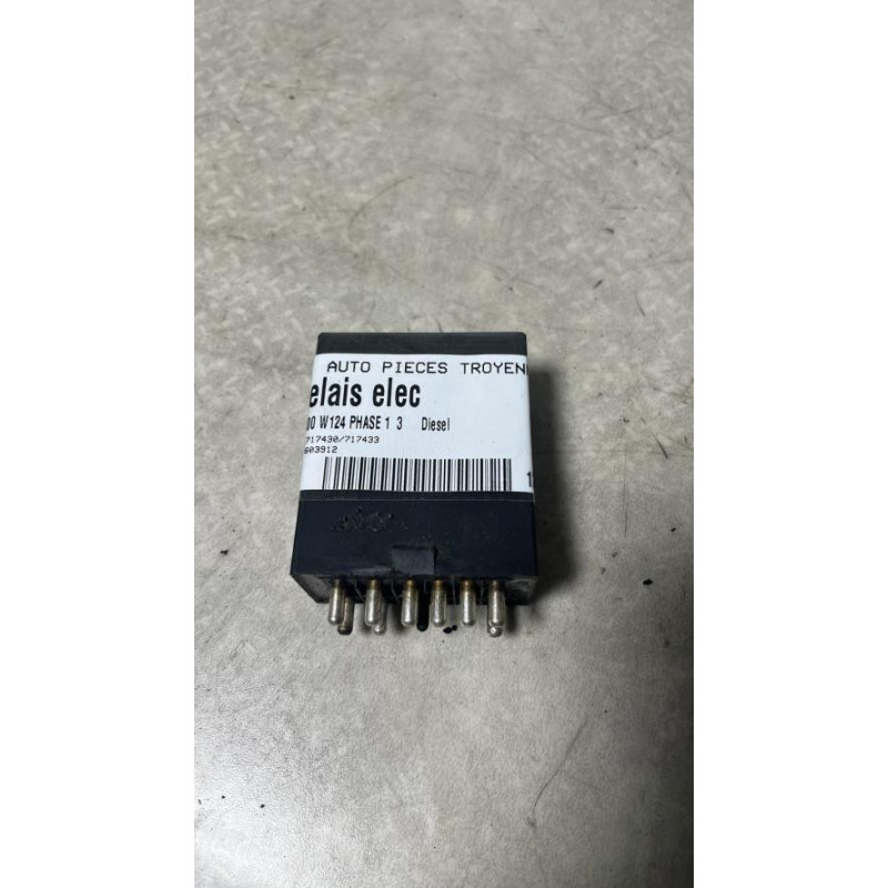 Relais electrique MERCEDES 300 W124 PHASE 1 d’occasion