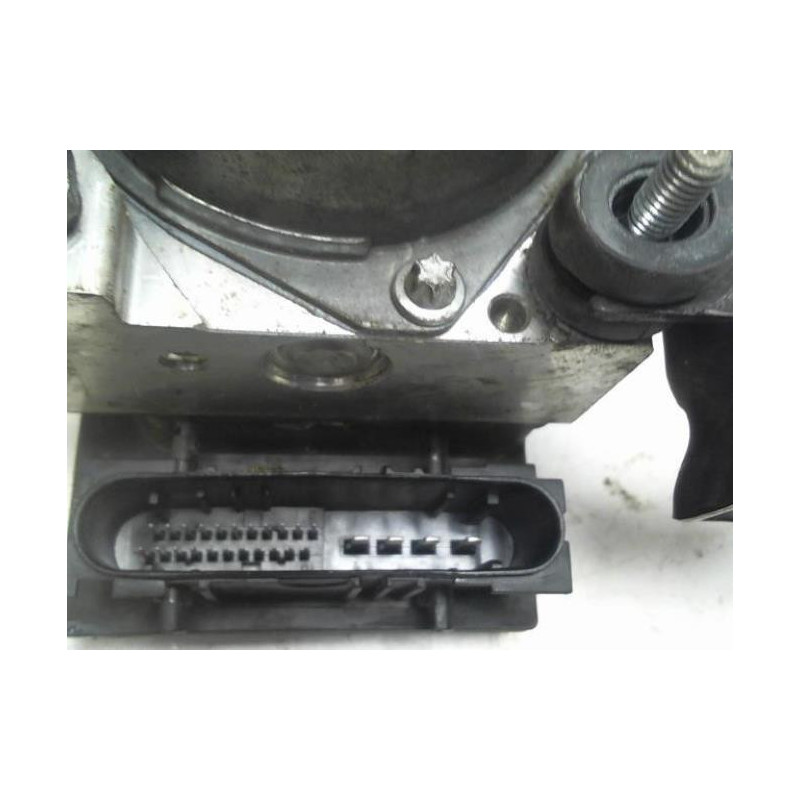 Bloc ABS (freins anti-blocage) RENAULT CLIO 3 PHASE 1 d’occasion