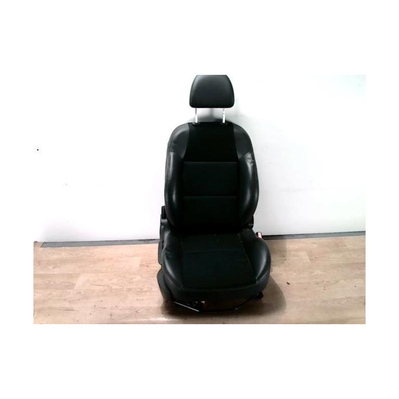Siege avant droit PEUGEOT 207 PHASE 1 BREAK d’occasion