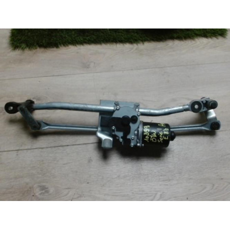 Mecanisme essuie glace avant BMW SERIE 1 E87 PHASE 1 d’occasion