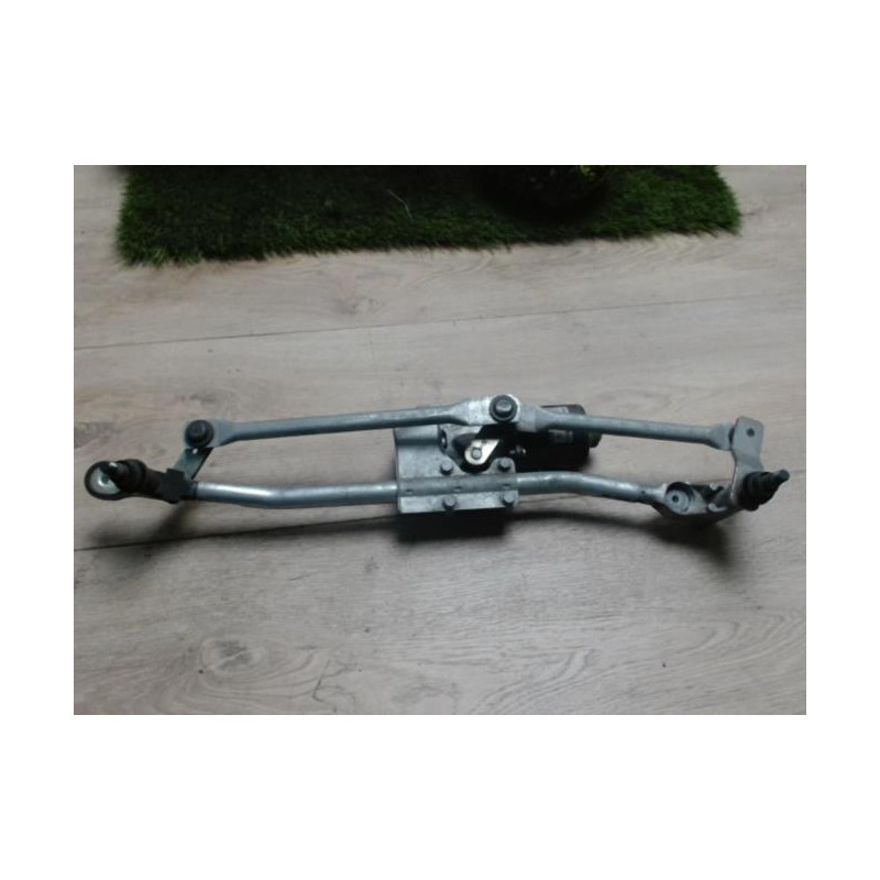 Mecanisme essuie glace avant BMW SERIE 1 E87 PHASE 1 d’occasion