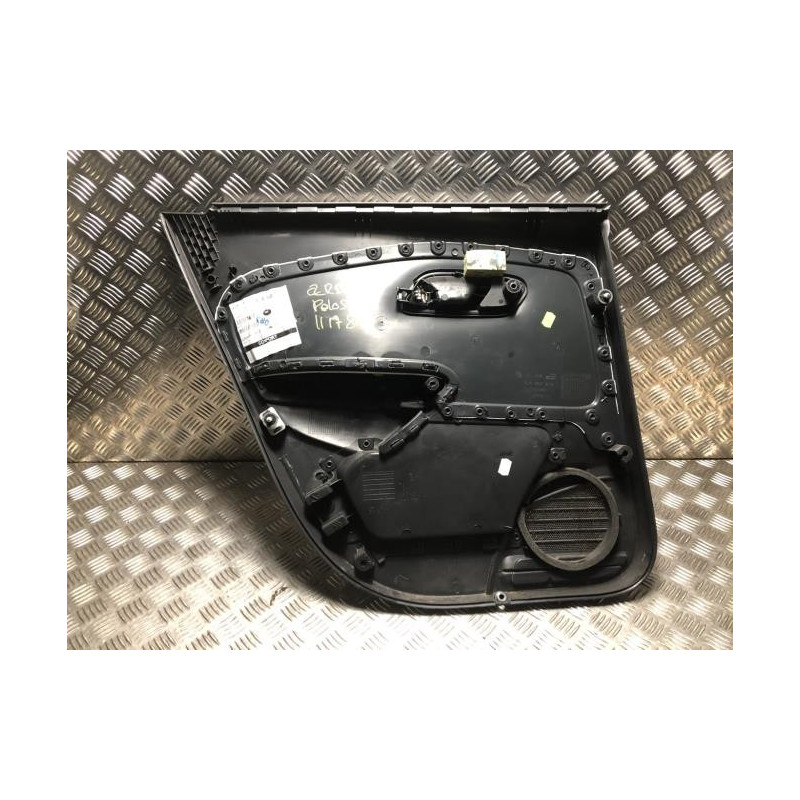 Panneau de porte arriere droit VOLKSWAGEN POLO 5 PHASE 1 d’occasion