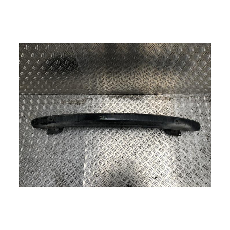 Renfort pare choc arriere (traverse) VOLKSWAGEN GOLF 4 d’occasion