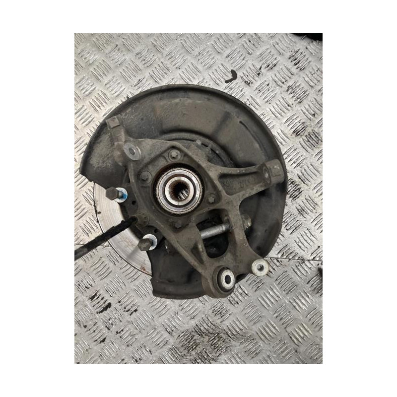 Fusee arriere droit MERCEDES CLASSE E 211 PHASE 2 d’occasion
