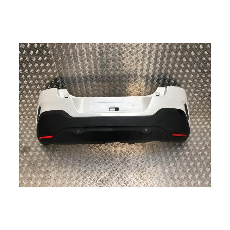 Pare choc arriere CITROEN C4 CACTUS d’occasion