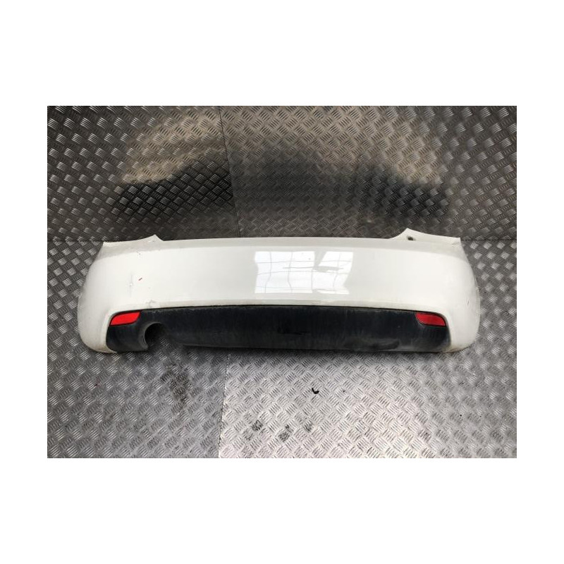 Pare choc arriere AUDI A1 1 PHASE 1 d’occasion