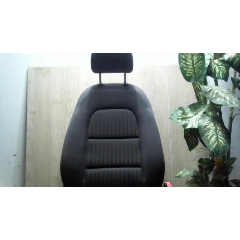Siege avant droit AUDI A4 3 AVANT PHASE 1 BREAK d’occasion
