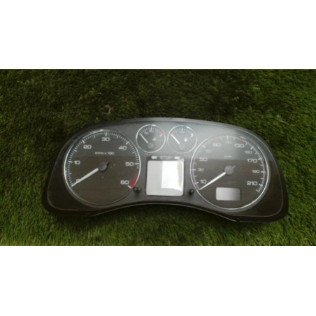Compteur PEUGEOT 307 PHASE 2 BREAK d’occasion