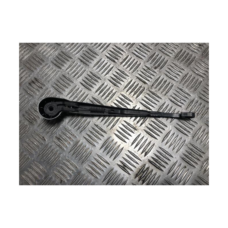 Bras essuie glace arriere VOLKSWAGEN GOLF 4 d’occasion
