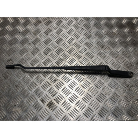 Bras essuie glace avant gauche VOLKSWAGEN GOLF 4 d’occasion